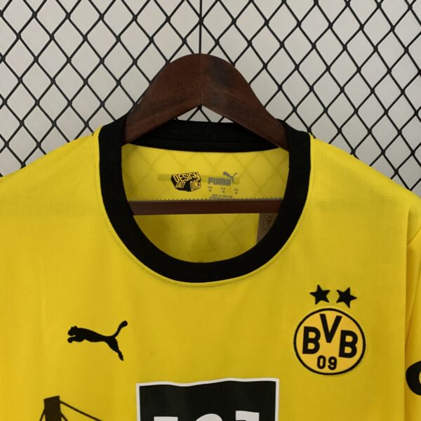 Camiseta Borussia Dortmund 2023/24 Local - detalle