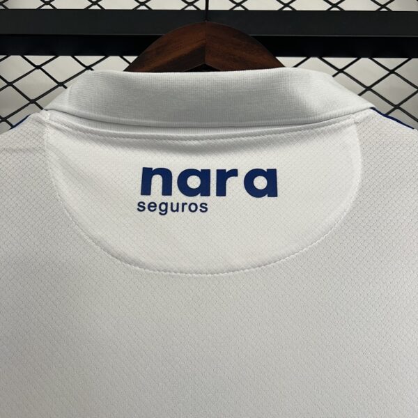 Camiseta CD Leganés 2023/24 Local — detalle