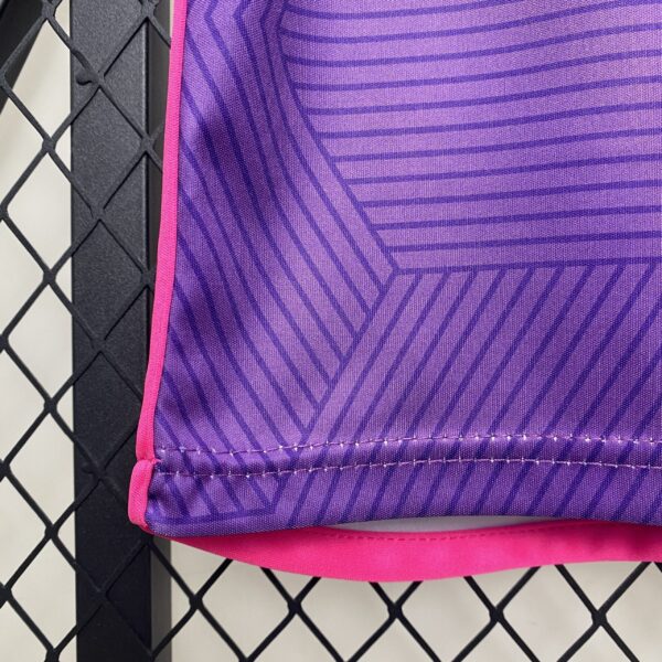 Camiseta Universidad de Chile 2024/25 Tercera - detalle