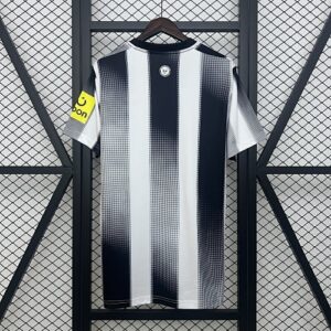 Camiseta Newcastle United 2024/25 Local - detalle