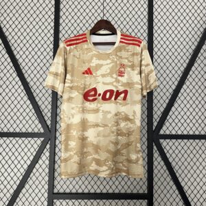 Camiseta Nottingham Forest 2023/24 Entrenamiento - detalle