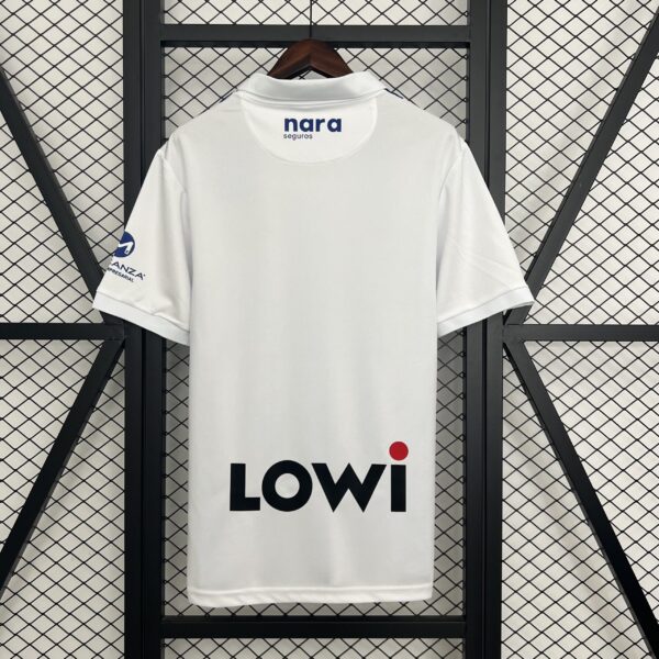 Camiseta CD Leganés 2023/24 Local — detalle