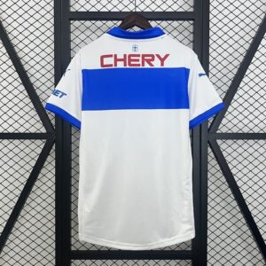 Camiseta Universidad Católica 2024 Local Edición Especial - detalle