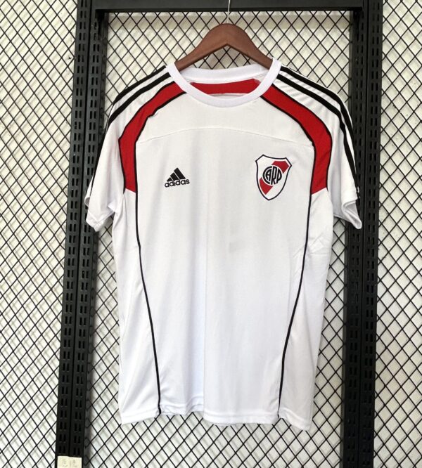 Camiseta River Plate 2017/18 Entrenamiento - detalle