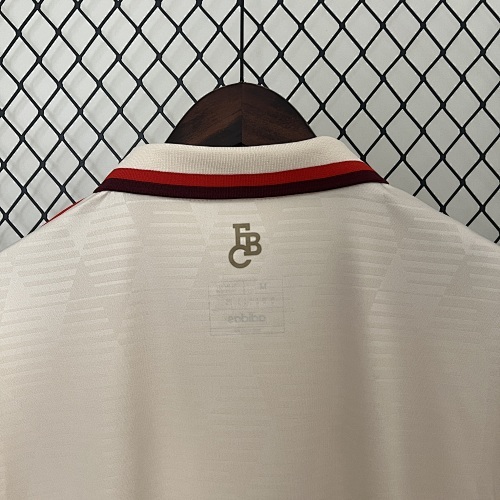 Camiseta Bayern Munich 1991 Retro Visita - detalle