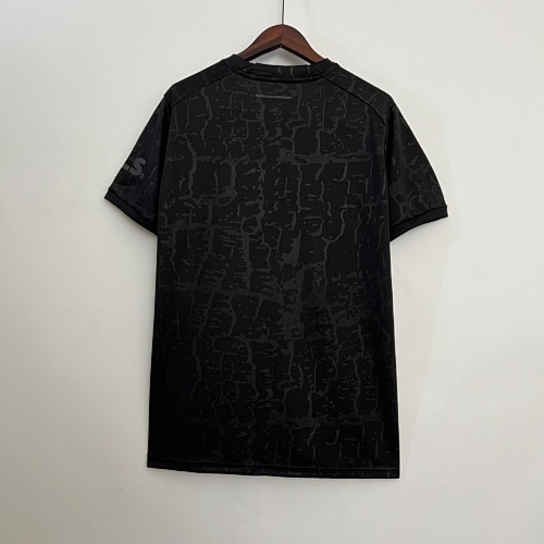 Camiseta Borussia Dortmund Edición Especial Oscura - detalle