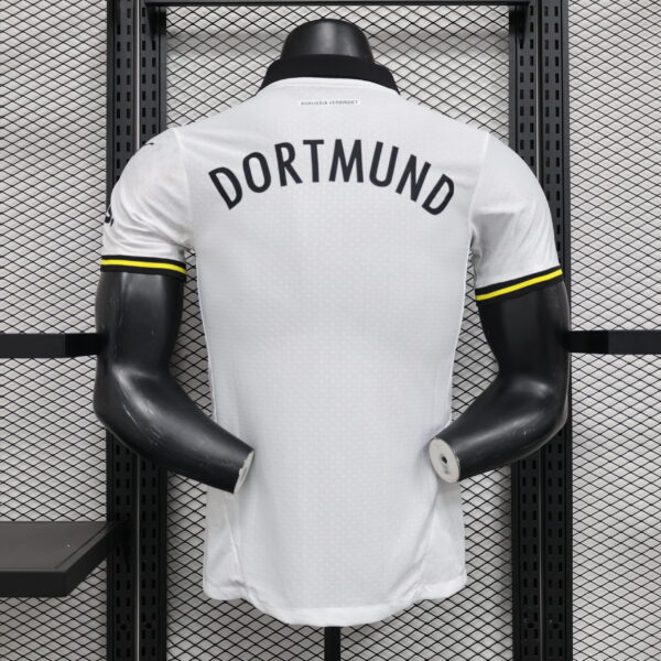 Camiseta Borussia Dortmund 2024/25 Local Versión Jugador - detalle