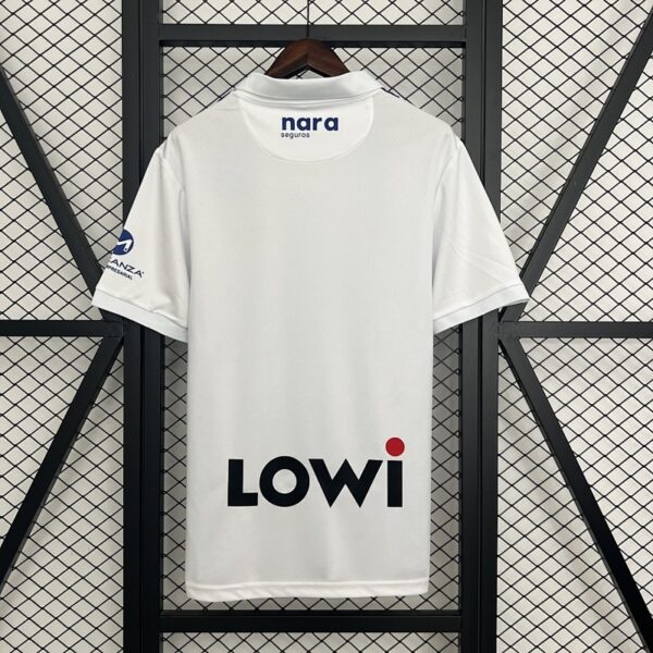 Camiseta CD Leganés 2023/24 Local — detalle