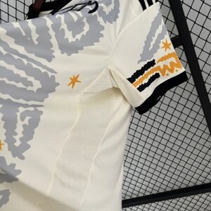Camiseta Atlético Mineiro 2021 Edición Especial Manto da Massa 113 — detalle