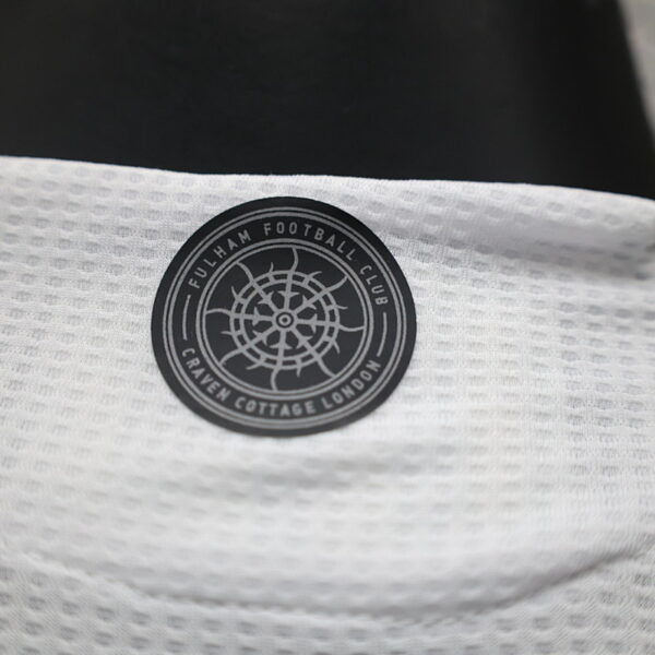 Camiseta Fulham 2023/24 Local Versión Jugador - detalle