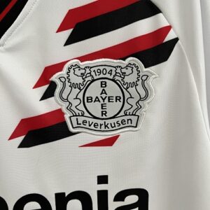 Camiseta Bayer Leverkusen 2023/24 Local - detalle