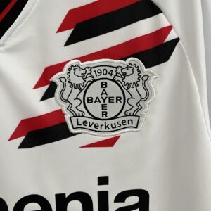 Camiseta Bayer Leverkusen 2023/24 Local - detalle