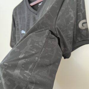 Camiseta Borussia Dortmund Edición Especial Oscura - detalle