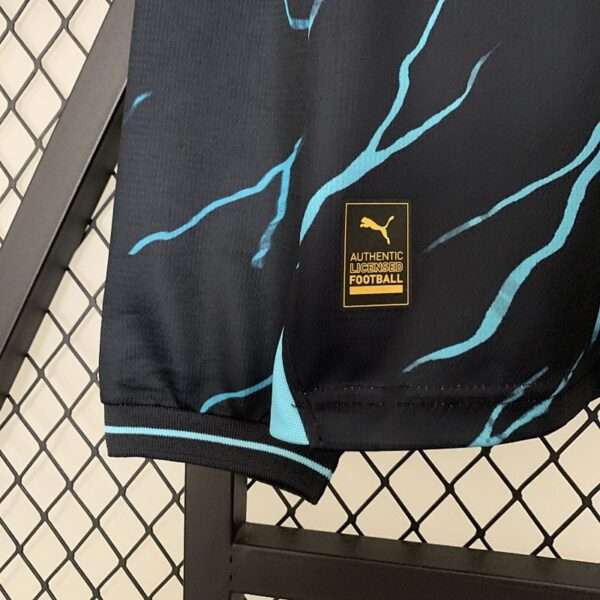 Camiseta Manchester City 2023/24 Tercera - detalle
