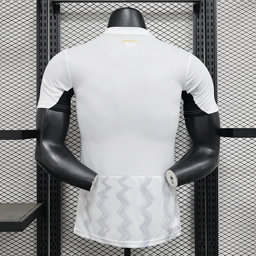 Camiseta Bayer Leverkusen 2023/24 Local Versión Jugador - detalle