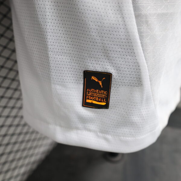 Camiseta Borussia Dortmund 2024/25 Local Versión Jugador - detalle