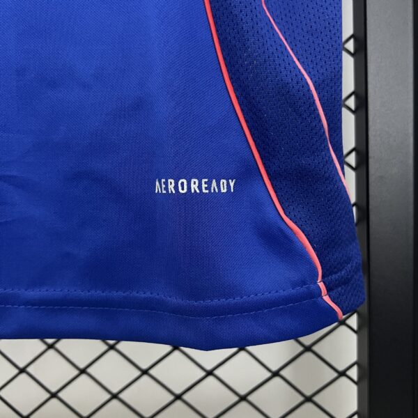 Camiseta Universidad de Chile 2024/25 Local Mujer - detalle