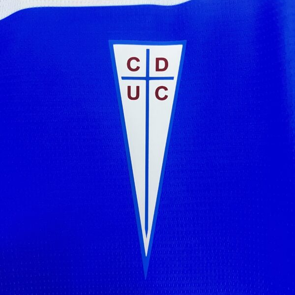 Camiseta Universidad Católica 2024 Local Edición Especial - detalle