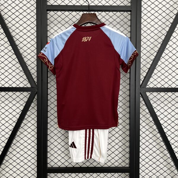 Camiseta Aston Villa 2024/25 Local - detalle