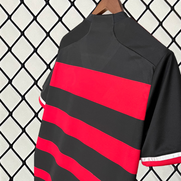 Camiseta Flamengo 2024 Local — detalle