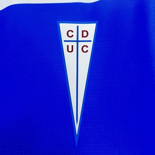 Camiseta Universidad Católica 2024/25 Edición Especial - detalle