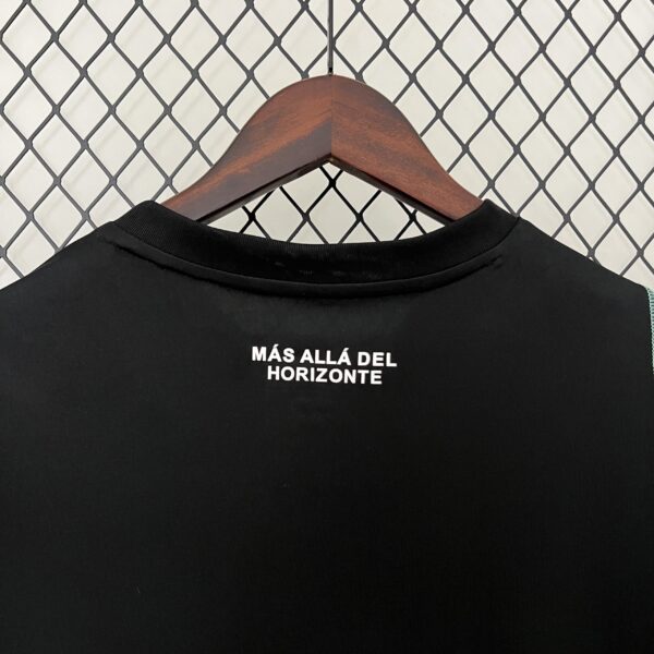 Camiseta Universidad de Chile 2024/25 Arquero - detalle