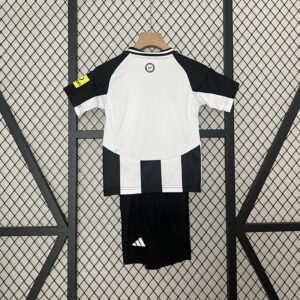 Camiseta Newcastle United 2023/24 Local - detalle