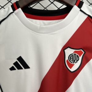 Camiseta River Plate 2024/25 Local - detalle