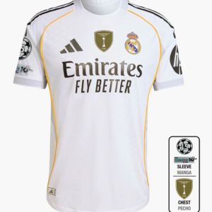 Camiseta Real Madrid 2024/25 Local — detalle escudo