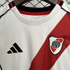 Camiseta River Plate 2024/25 Local - detalle