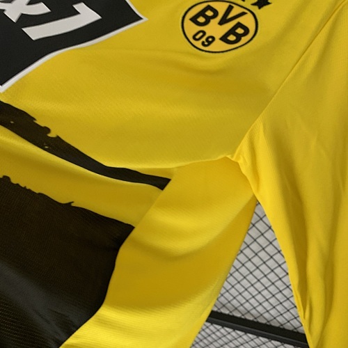 Camiseta Borussia Dortmund 2023/24 Local - detalle