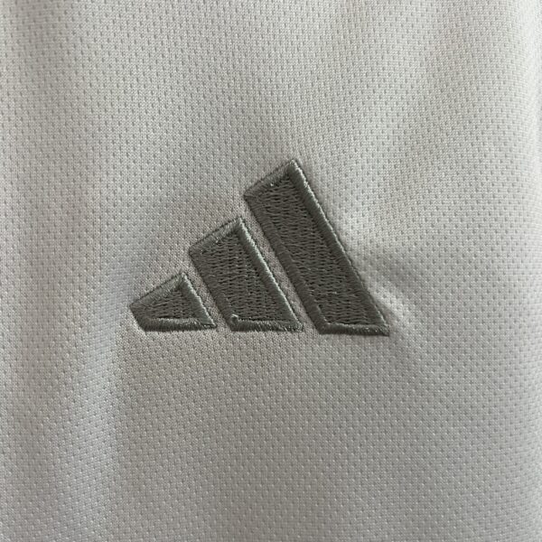 Camiseta Universidad de Chile 2024 Visita - detalle