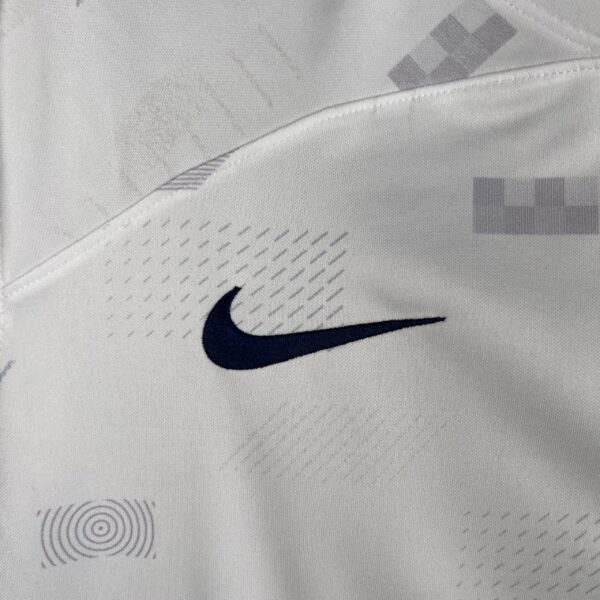 Camiseta Tottenham Hotspur 2023/24 Local - detalle