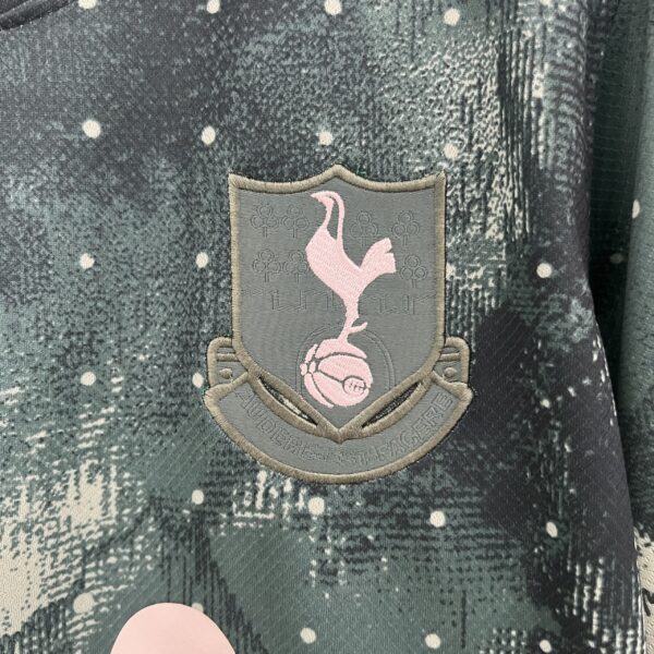 Camiseta Tottenham Hotspur 2023/24 Tercera - detalle