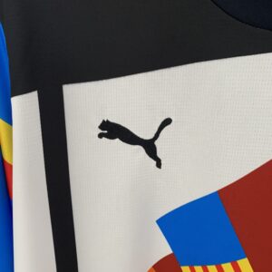Camiseta Valencia C.F. 2023/24 Edición Especial - detalle