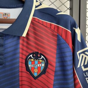 Camiseta Levante UD 2023/24 Local — detalle