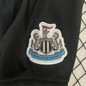 Camiseta Newcastle United 2023/24 Local - detalle