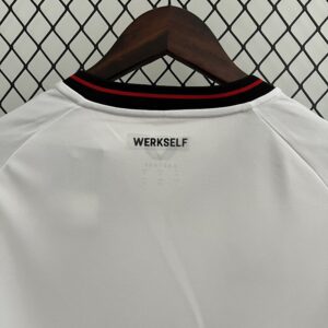 Camiseta Bayer Leverkusen 2023/24 Local - detalle