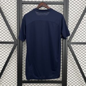 Camiseta Bahia 2024 Entrenamiento — detalle de la tela elástica