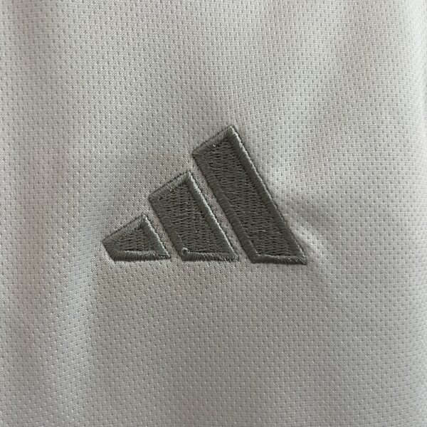 Camiseta Universidad de Chile 2024 Visita - detalle