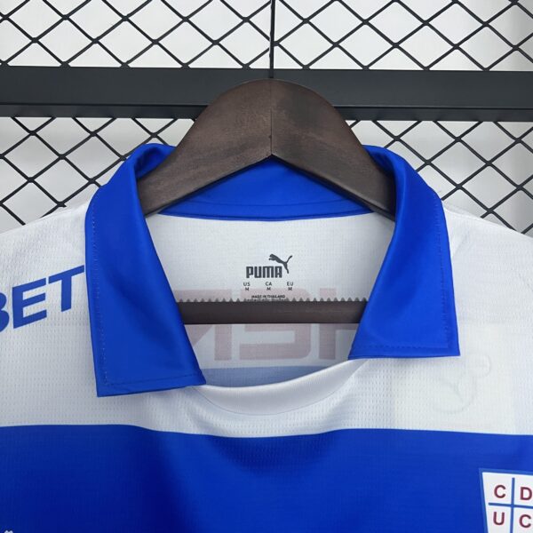 Camiseta Universidad Católica 2024 Local Edición Especial - detalle