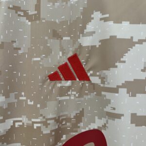 Camiseta Nottingham Forest 2023/24 Entrenamiento - detalle