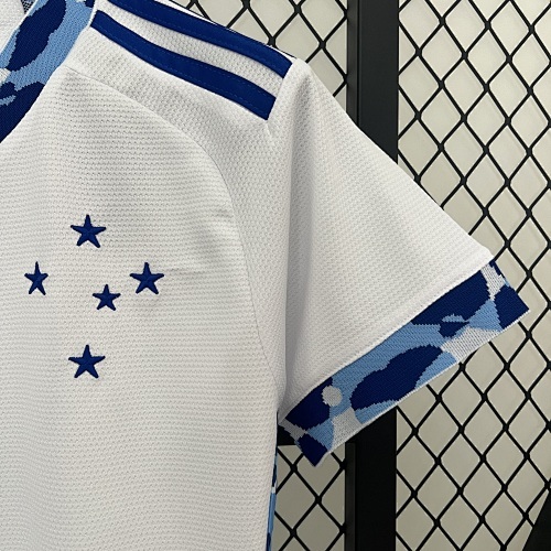 Camiseta Cruzeiro 2024/25 Visita Mujer — primer plano