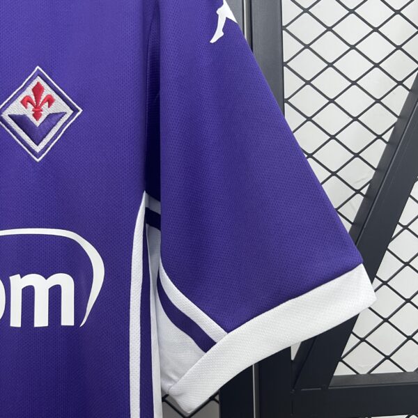 Camiseta Fiorentina 2024/25 Local - parte central frontal