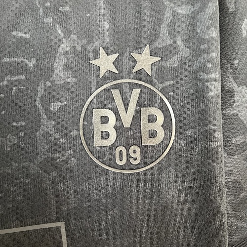 Camiseta Borussia Dortmund Edición Especial Oscura - vista frontal