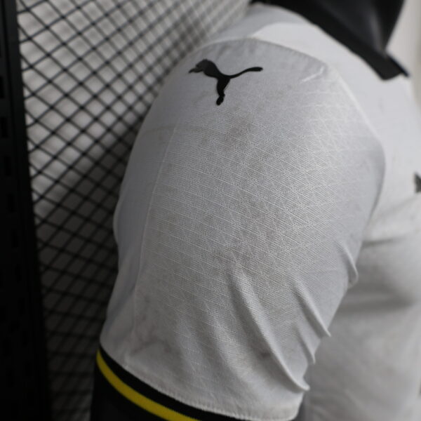 Camiseta Borussia Dortmund 2024/25 Local Versión Jugador - detalle