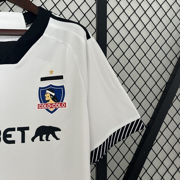 Camiseta Colo Colo 2024 Local - detalle