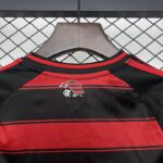 Camiseta Flamengo 2024/25 Local — vista frontal