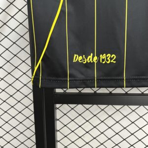 Camiseta Wolverhampton Wanderers 2023/24 Visita — detalle