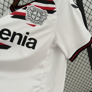 Camiseta Bayer Leverkusen 2023/24 Local - detalle